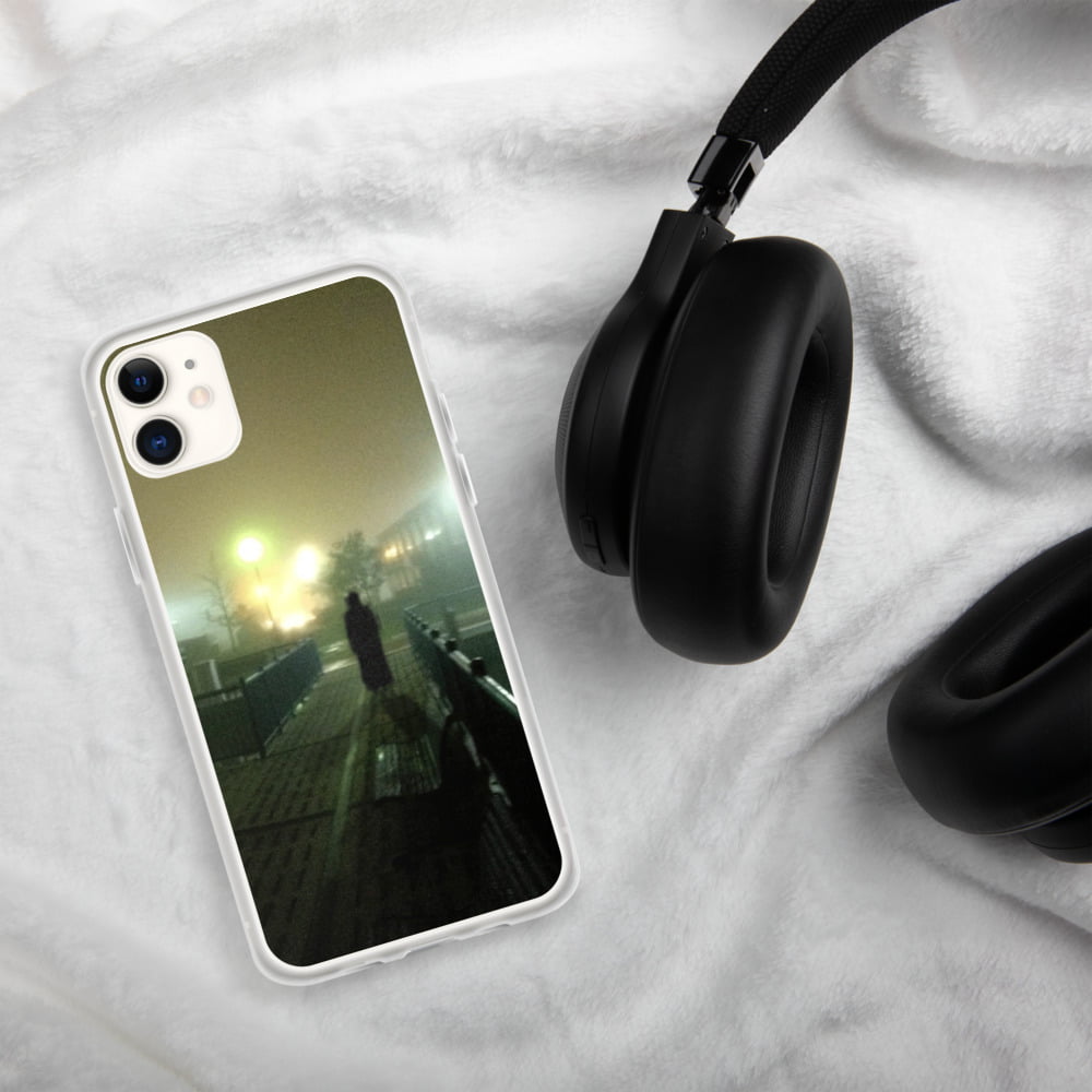 iphone-case-iphone-11-lifestyle-2-616918805e490.jpg